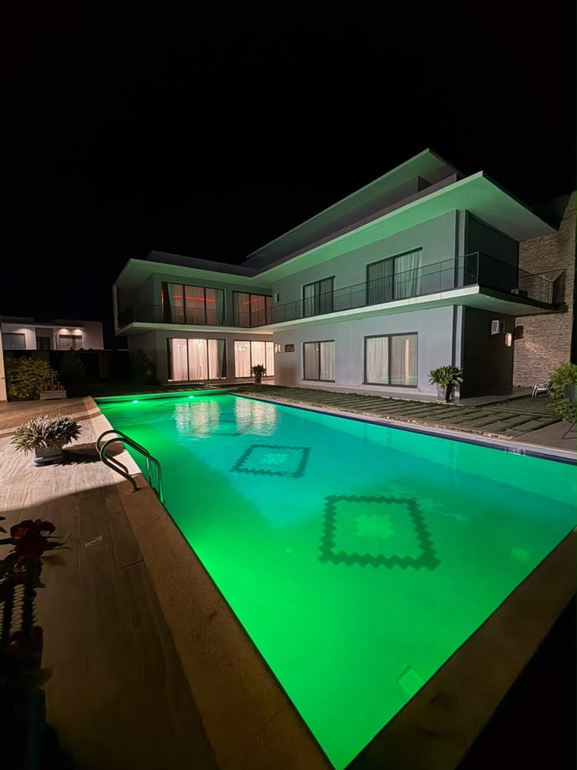 ✨ Villa 08 chambres à Ngaparou ✨🏡