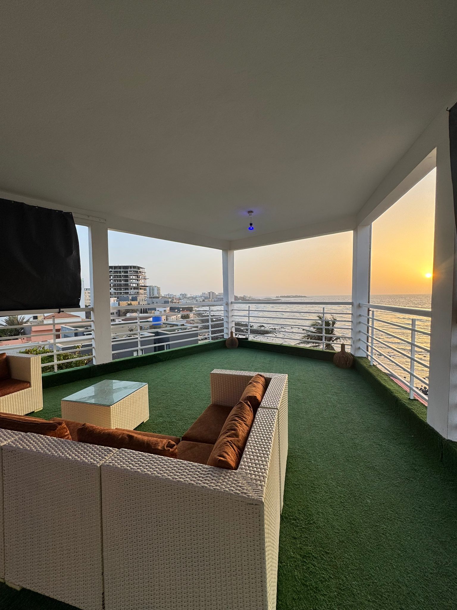 🔥Luxueux 3 appartement de 300m2 1er 4eme et 6eme étage (Empire)Meublé à louer sis aux Virage Cité Biagui, avec tout ces COMMODITES